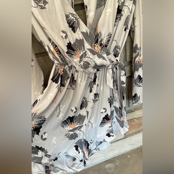 ASTR the Label romper - Picture 2 of 3